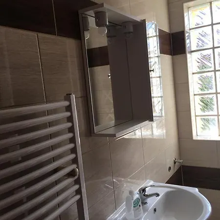 Mano Apartment