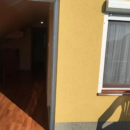 Mano Apartment *